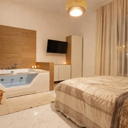Casa Con Jacuzzi Privata E Cinema * Salerno